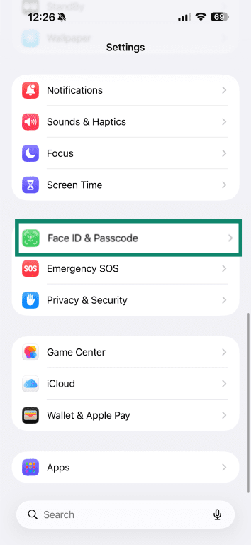 iPhone Settings app open with the Face ID & Passcode option highlighted.